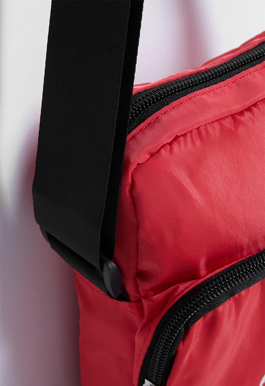 FILA - Kelsey Side Bag - Rouge Red