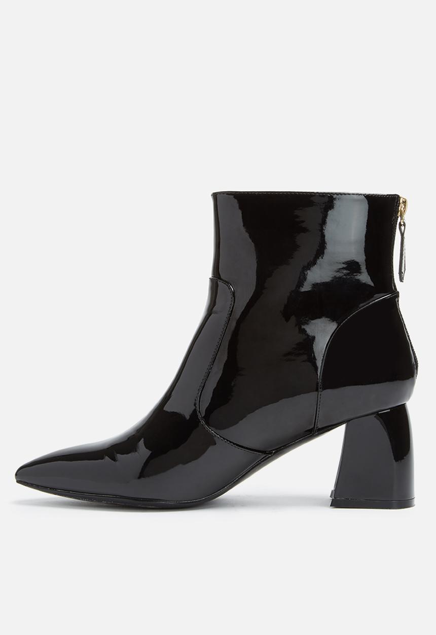 dailyfriday - Modern heel boot