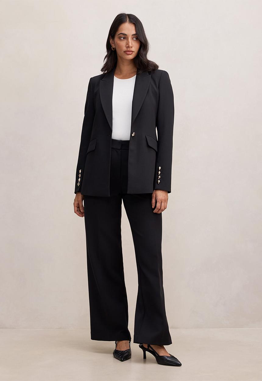 Forever New - Trixie gold button blazer in black