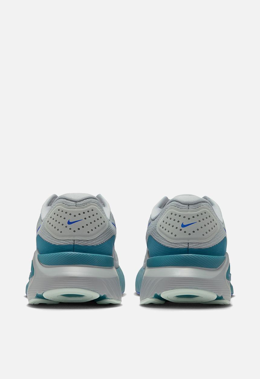 Nike - NIKE STRUCTURE 26