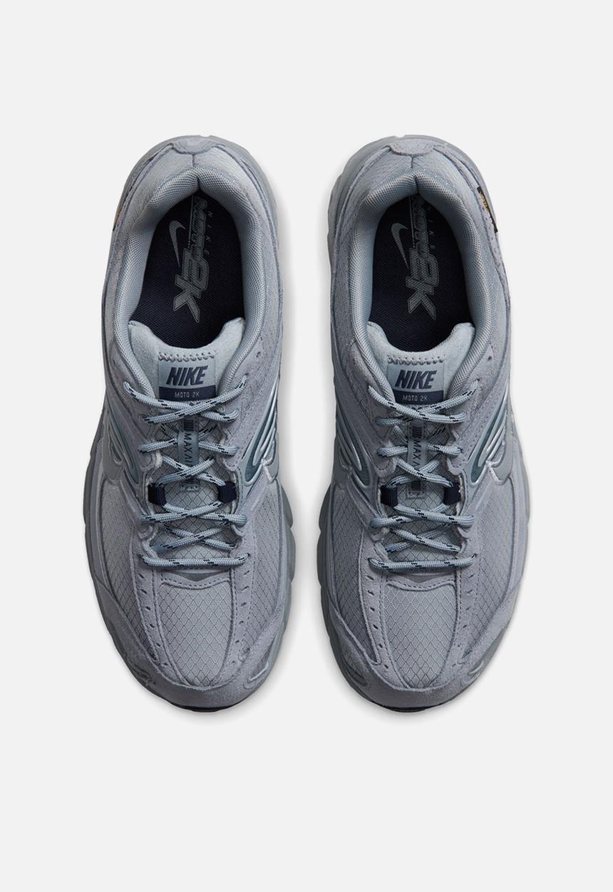 Nike - NIKE AIR MAX MOTO 2K WNTR TECH