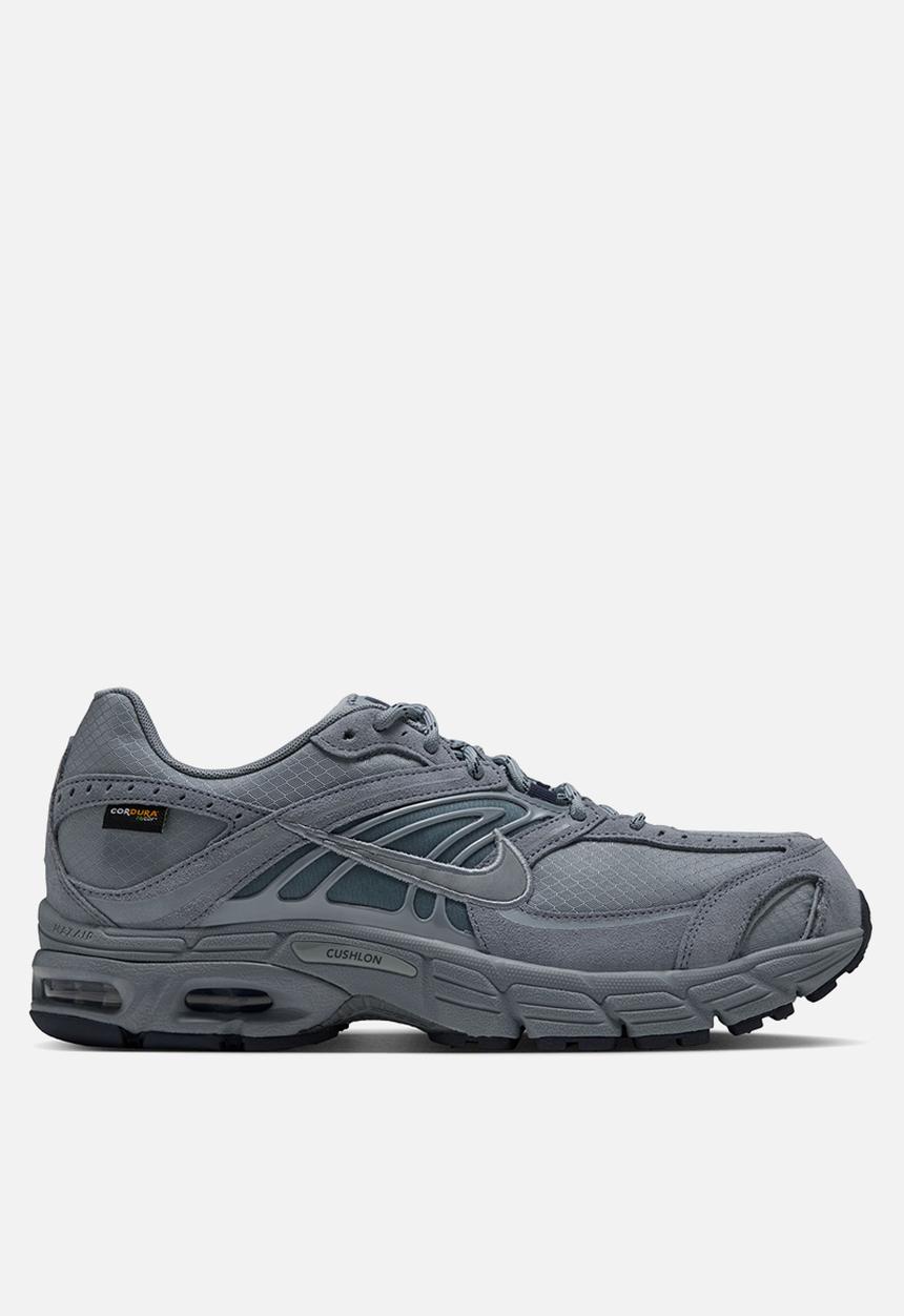 Nike - NIKE AIR MAX MOTO 2K WNTR TECH