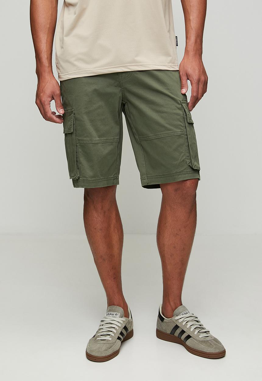 Jonathan D - Gibson Shorts - Army