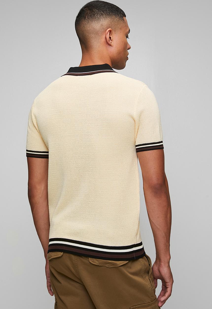 Jonathan D - Theo Knitwear - Natural