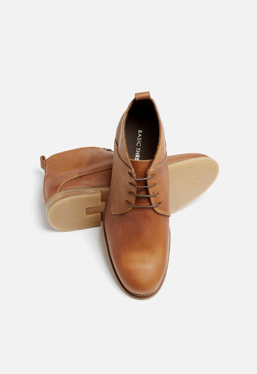 basicthread - Mpho leather boot
