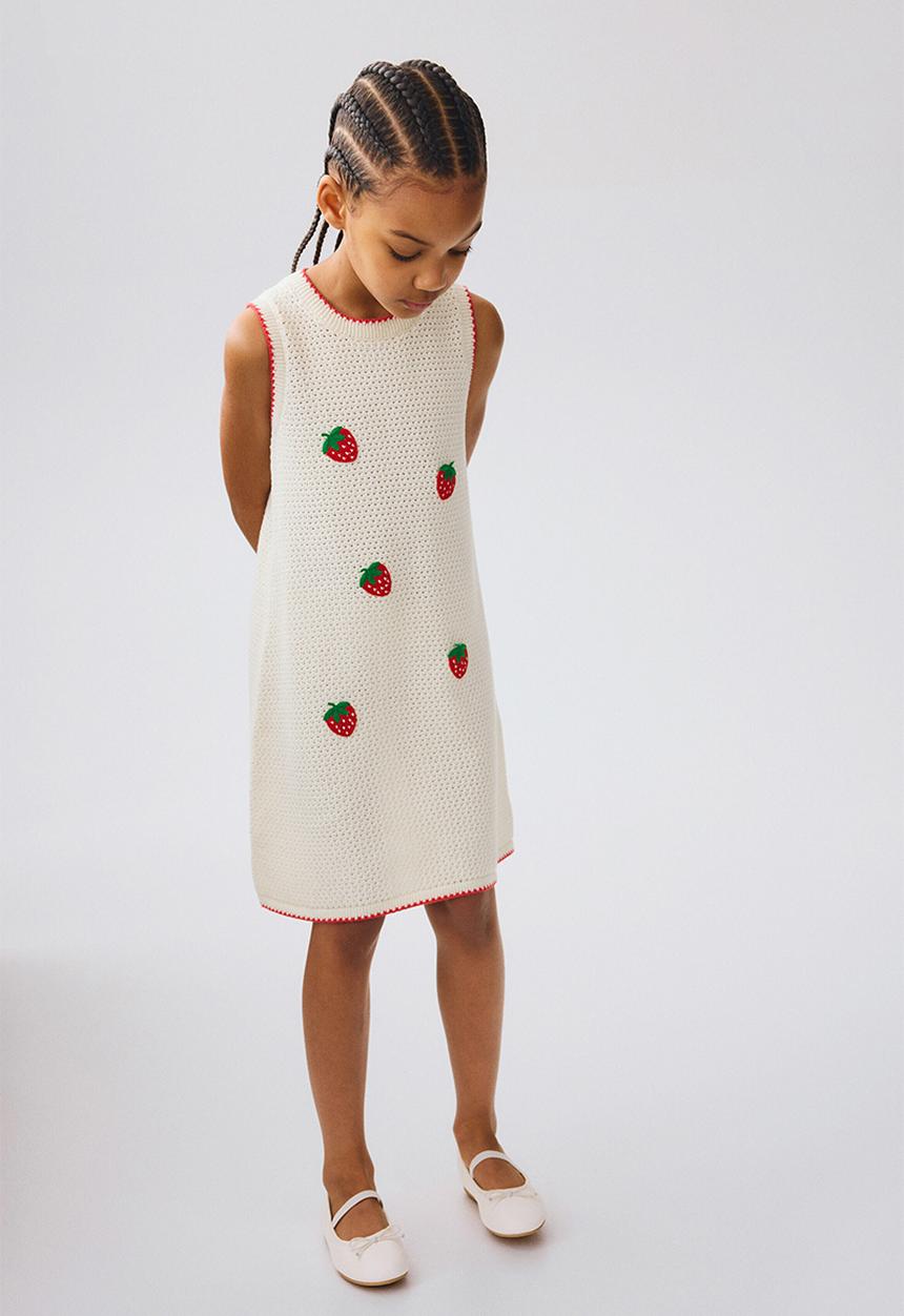 H&M - Appliquéd hole-knit dress - cream/strawberries