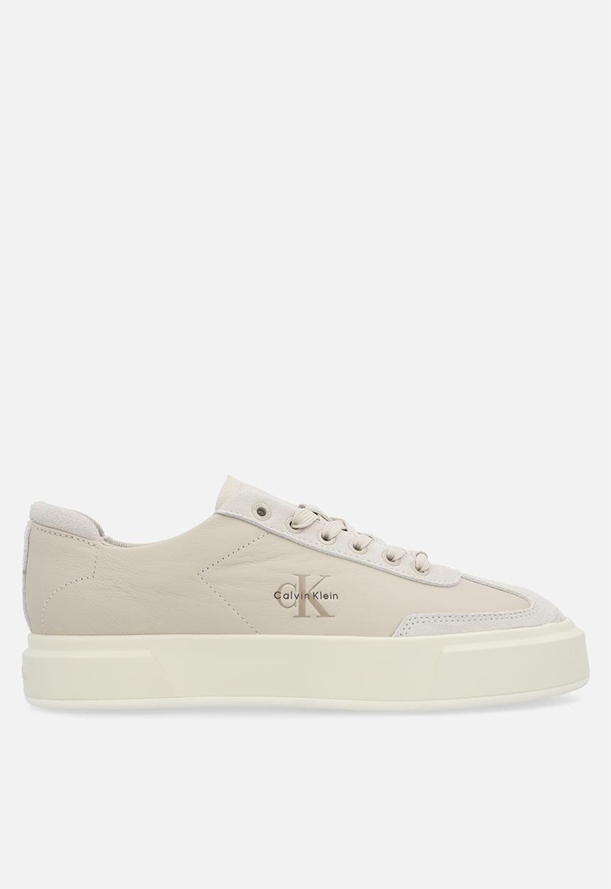 Calvin Klein - Premier - Stony Beige/Marshmallow