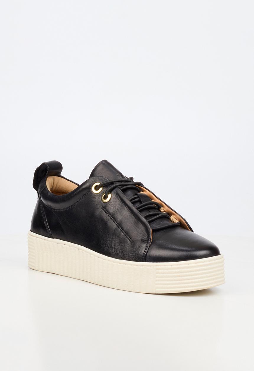 Nicci Tyler - Milana 1 Leather Sneaker - Black