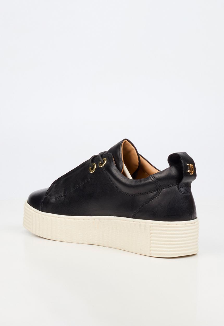 Nicci Tyler - Milana 1 Leather Sneaker - Black