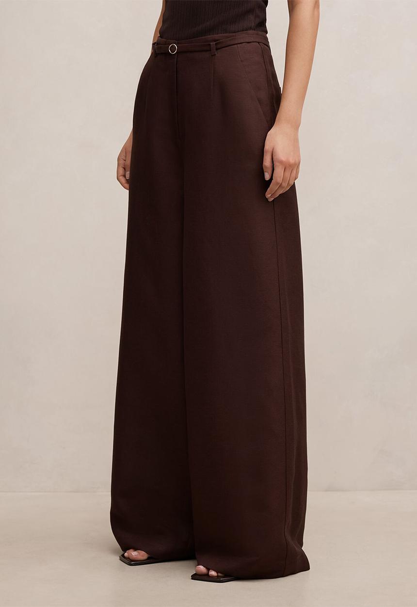 Forever New - Matilda linen blend wide leg pants in chocolate freckle