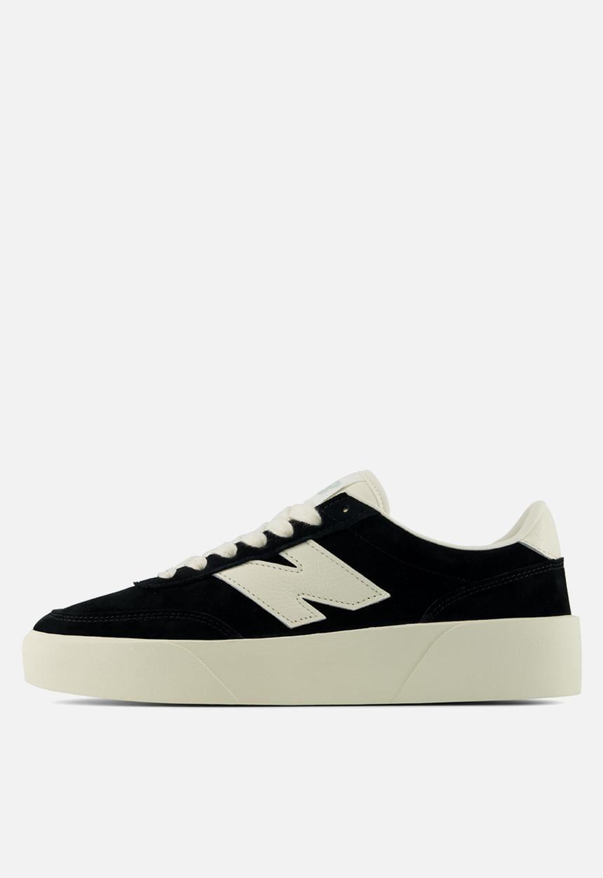 New Balance  - 750