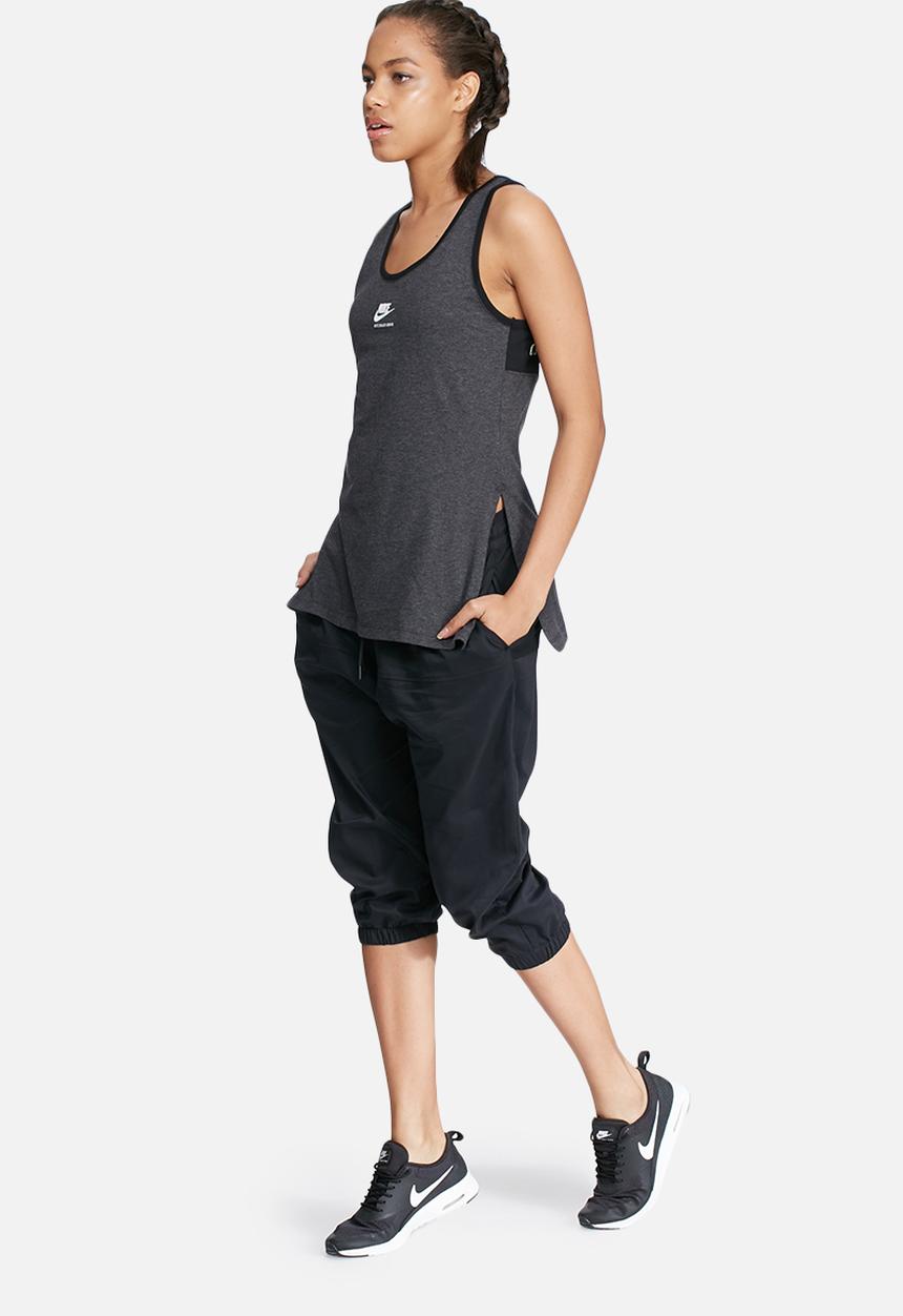 Nike - International tank
