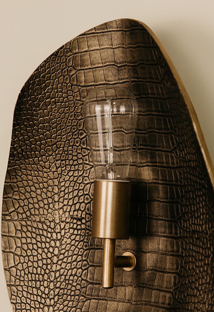 Noha - Iris Wall Light