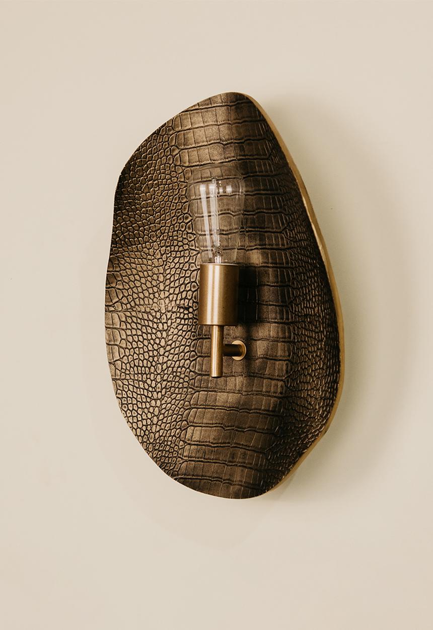 Noha - Iris Wall Light