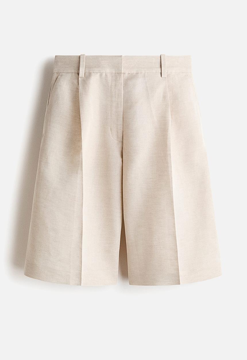 H&M - Bermuda shorts - light beige