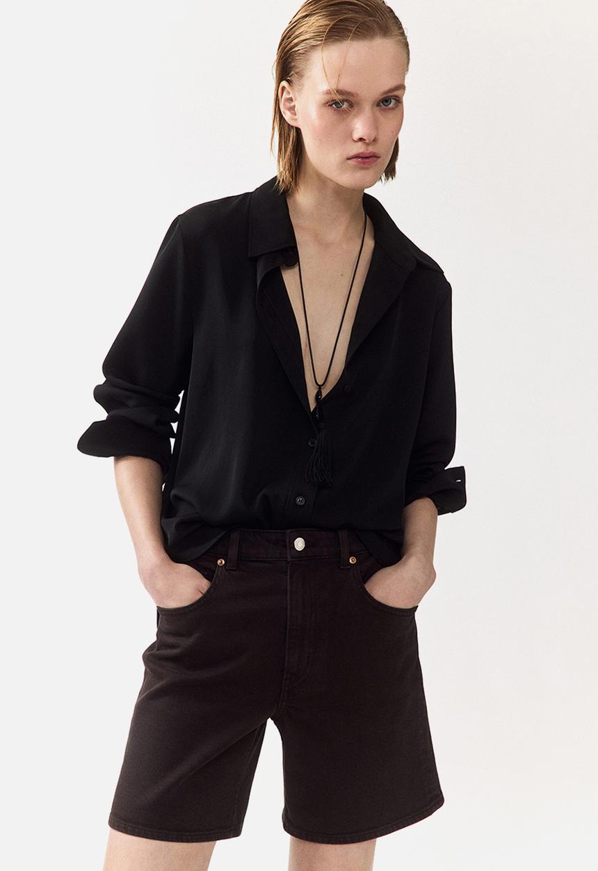 H&M - High-waisted denim shorts - dark brown