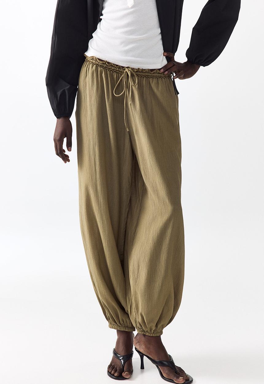 H&M - Balloon drawstring trousers - light khaki green
