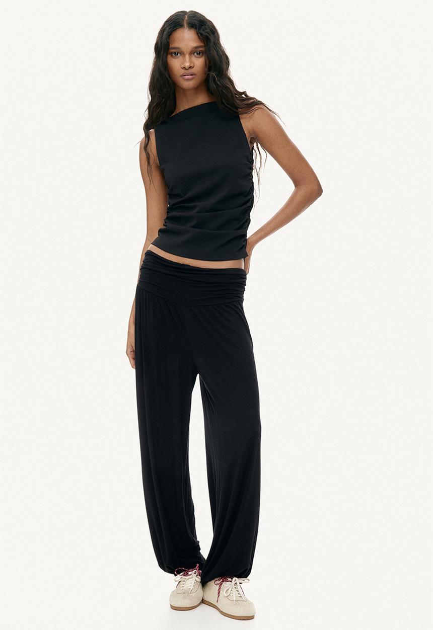 H&M - Viscose balloon trousers - black