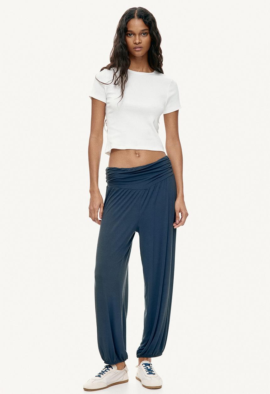 H&M - Viscose balloon trousers - navy blue