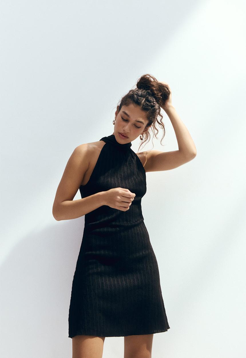 H&M - Crinkled halterneck dress - black