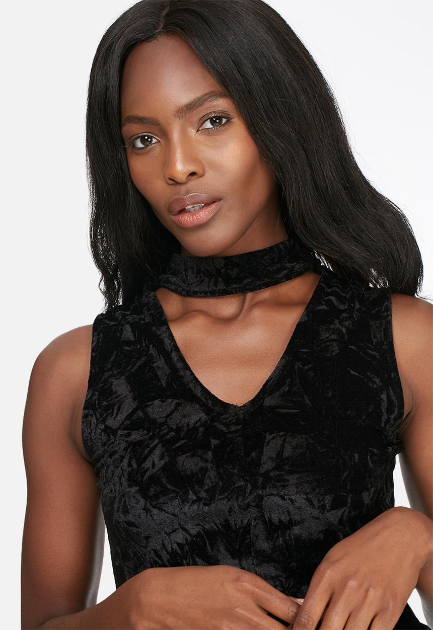 dailyfriday - Crushed velvet v-neck cut out top