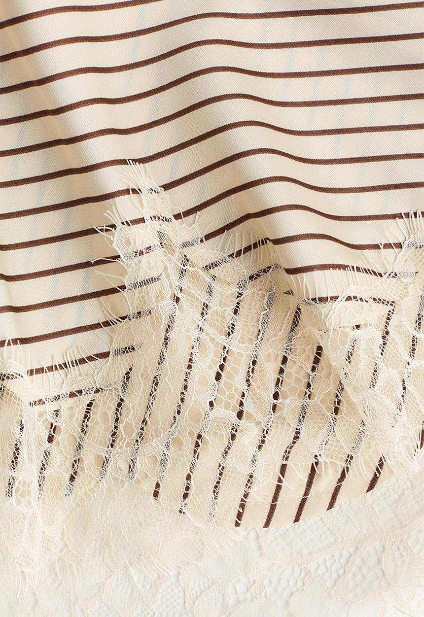 H&M - Lace-trimmed triangle scarf - light beige/striped