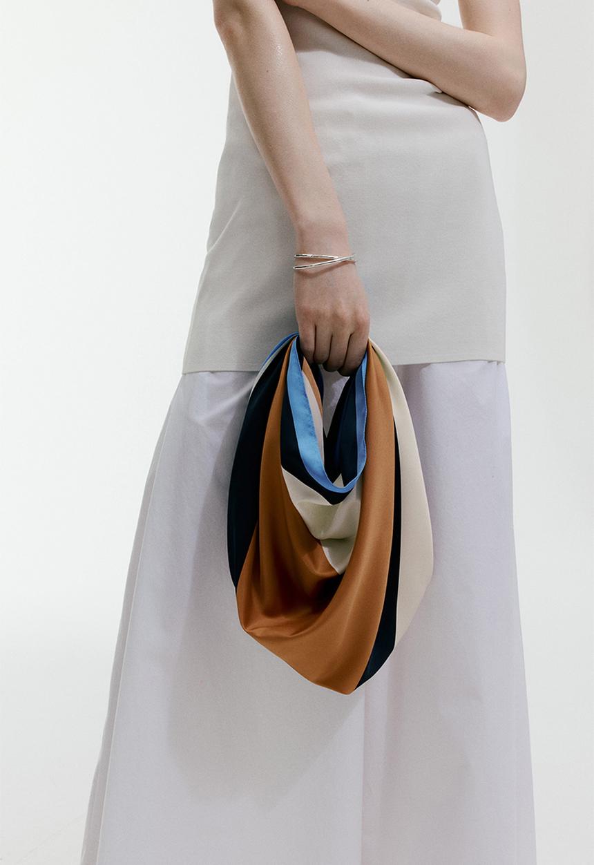 H&M - Twill scarf - blue/patterned