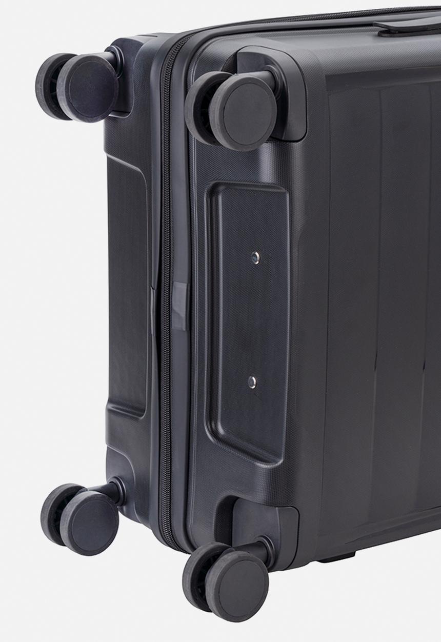 Voyager - Voyager Getaway 411 3 Piece Luggage Set - Black