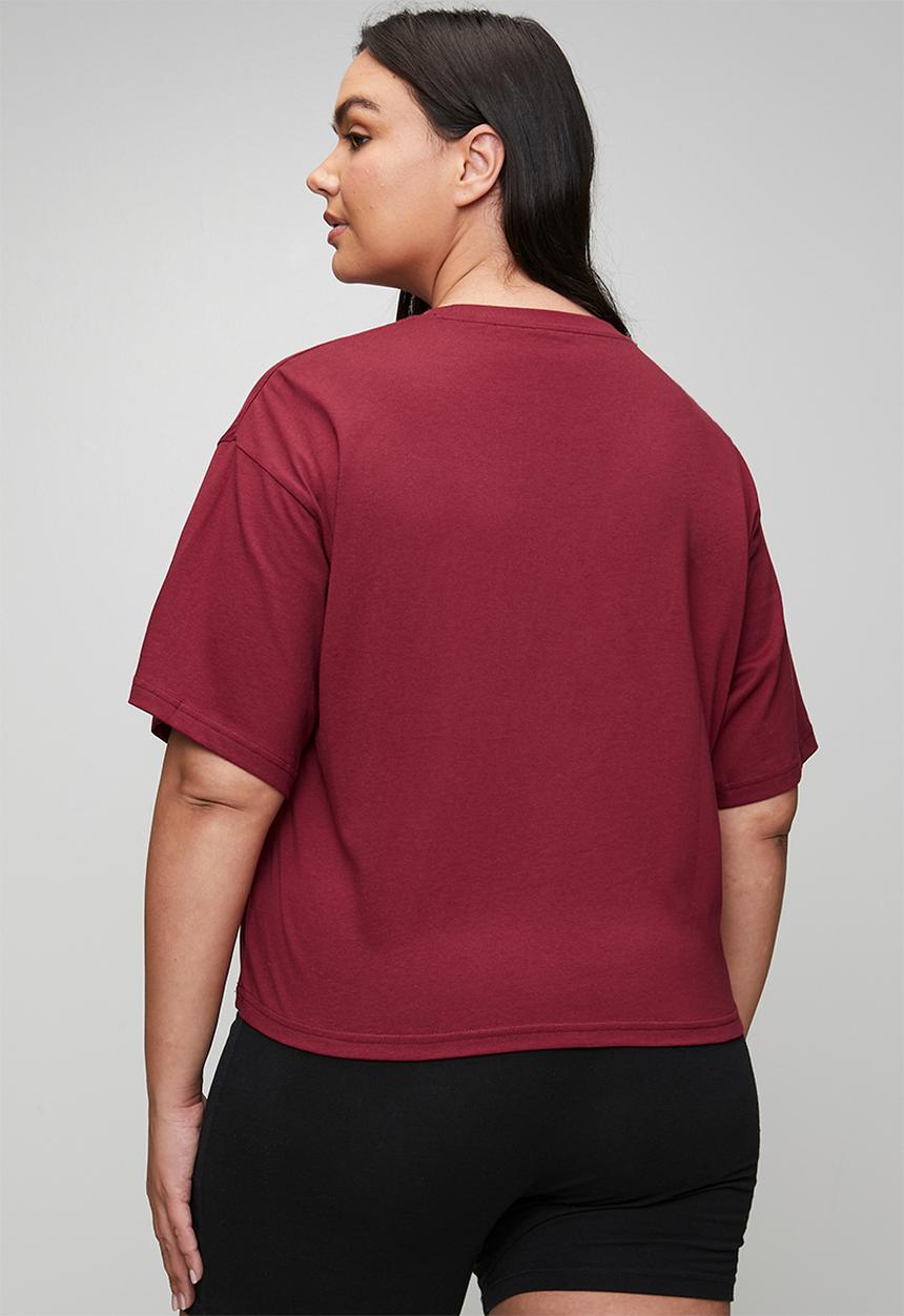 PUMA - Plus ess cropped no. 1 logo relaxed tee - garnet glow