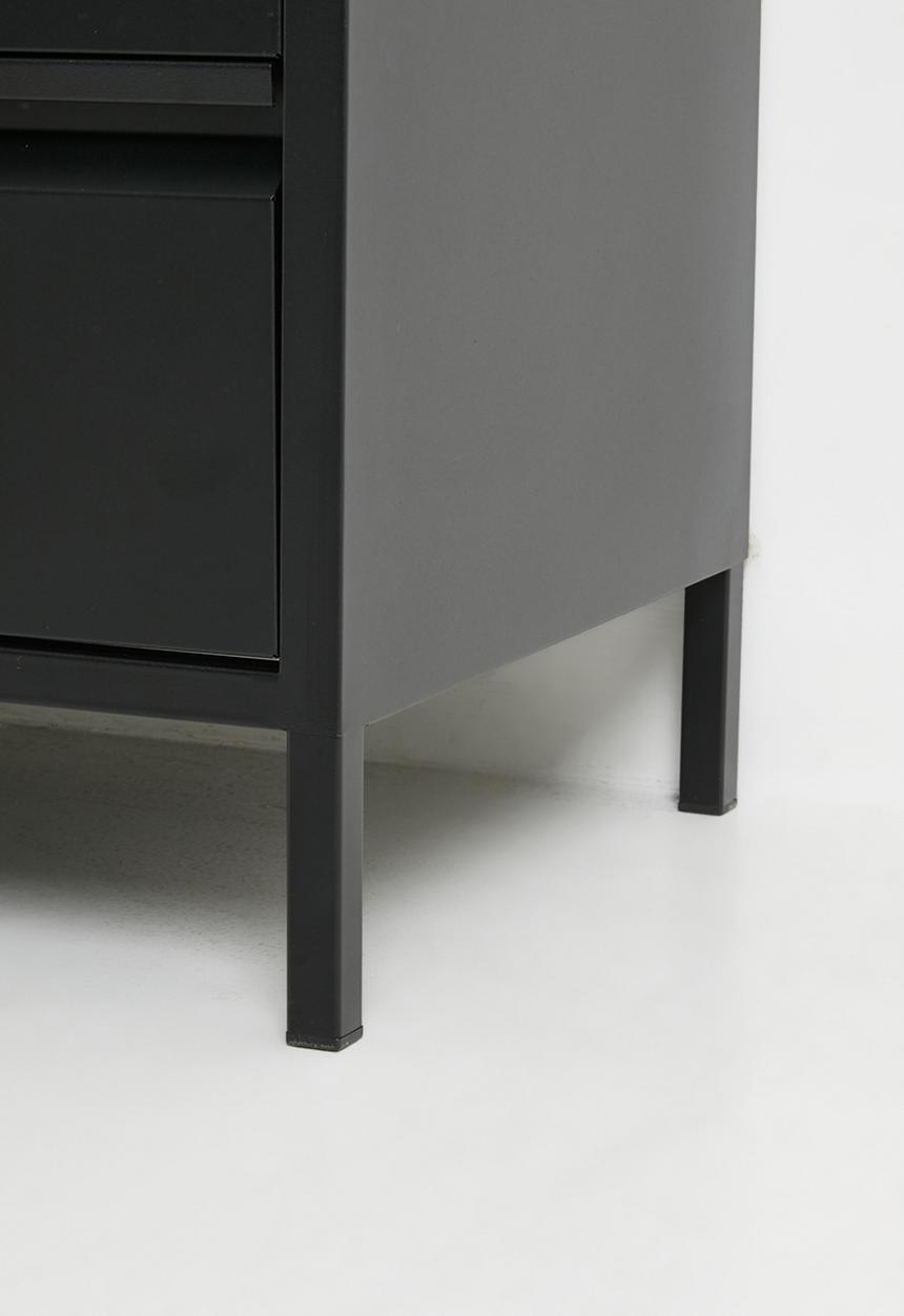 Sixth Floor - Mia 4 Chest Drawer - Black