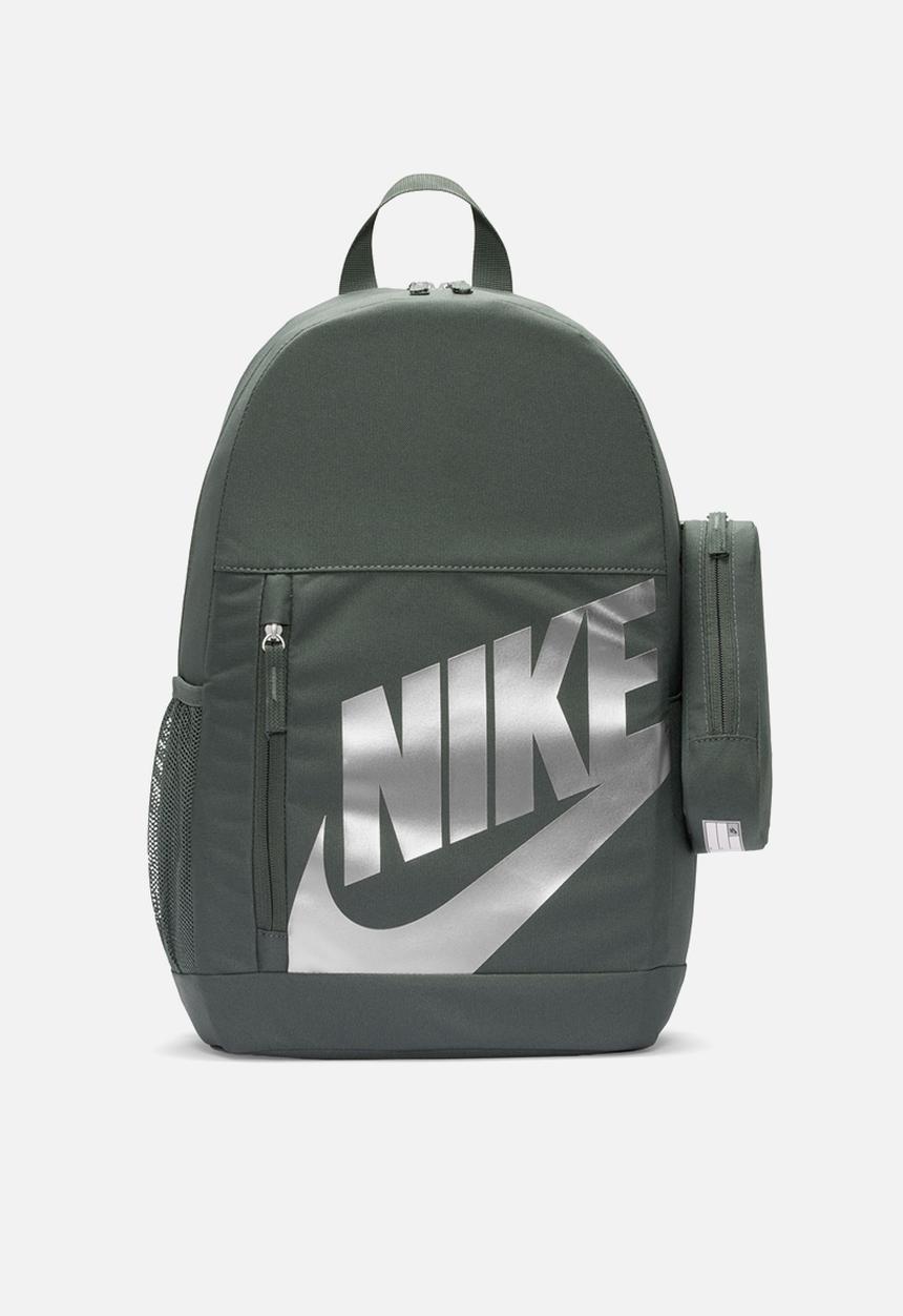 Nike - Nike elemental backpack 20L - camo green/camo green/metallic silver