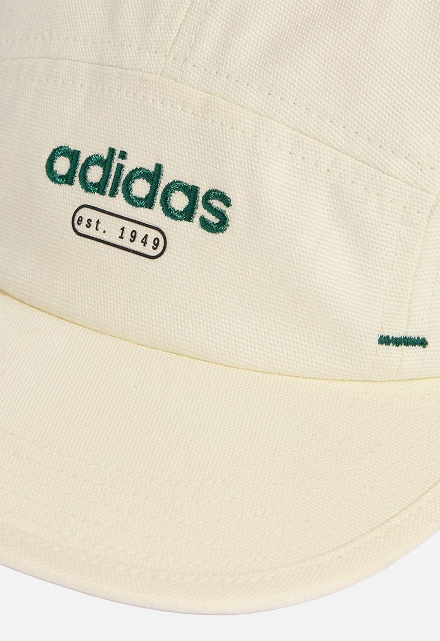 adidas Performance - Lin Cnv 5P Cap - Ivory/Collegiate Green