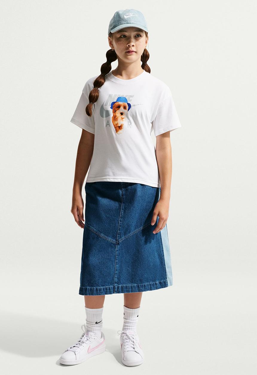 Nike - Girls Nike Sportswear Boxy Photo Tee