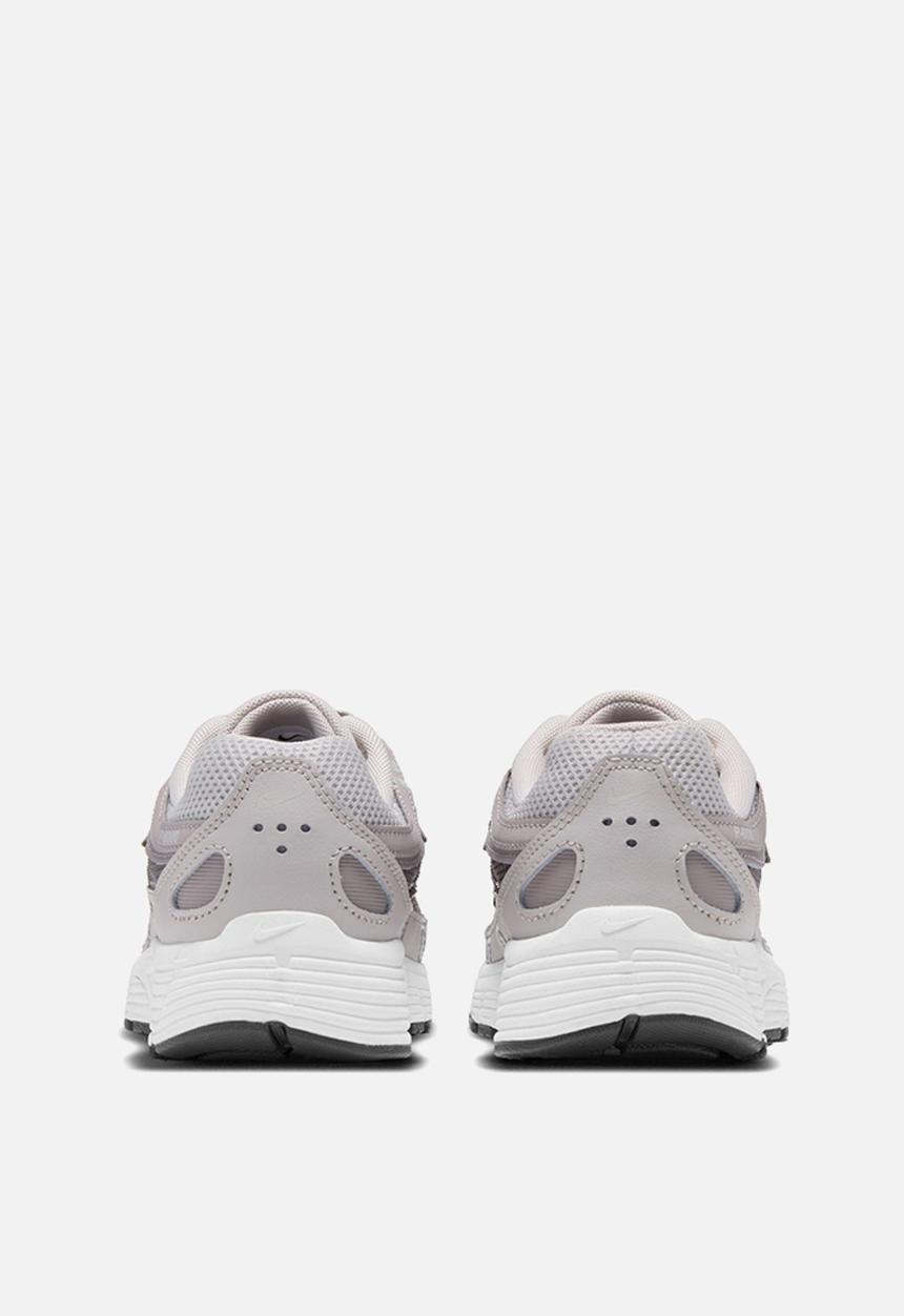 Nike - Nike p - 6000 grade school - light bone/summit white/college grey