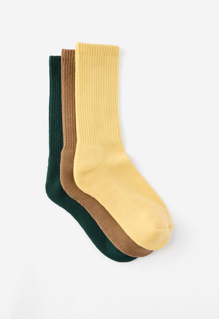 Cotton On - 3 PACK ESSENTIAL CREW SOCKS - BUTTER YELLOW/TAUPE/PINENEEDLE