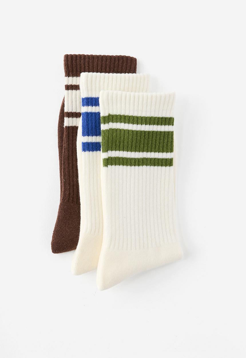 Cotton On - 3 Pack Essential Crew Socks - Chocolate/Off White/Off White Triple Stripes