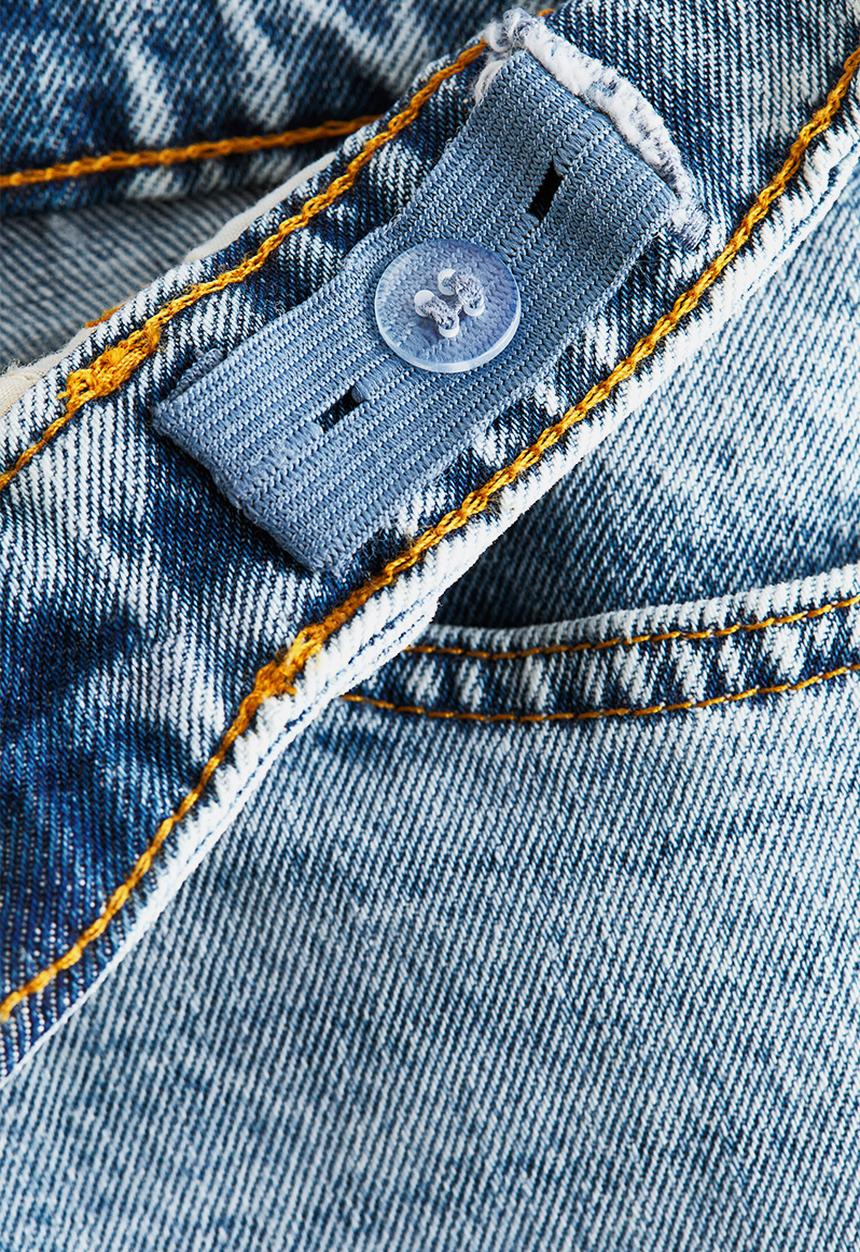 H&M - Denim shorts - pale denim blue