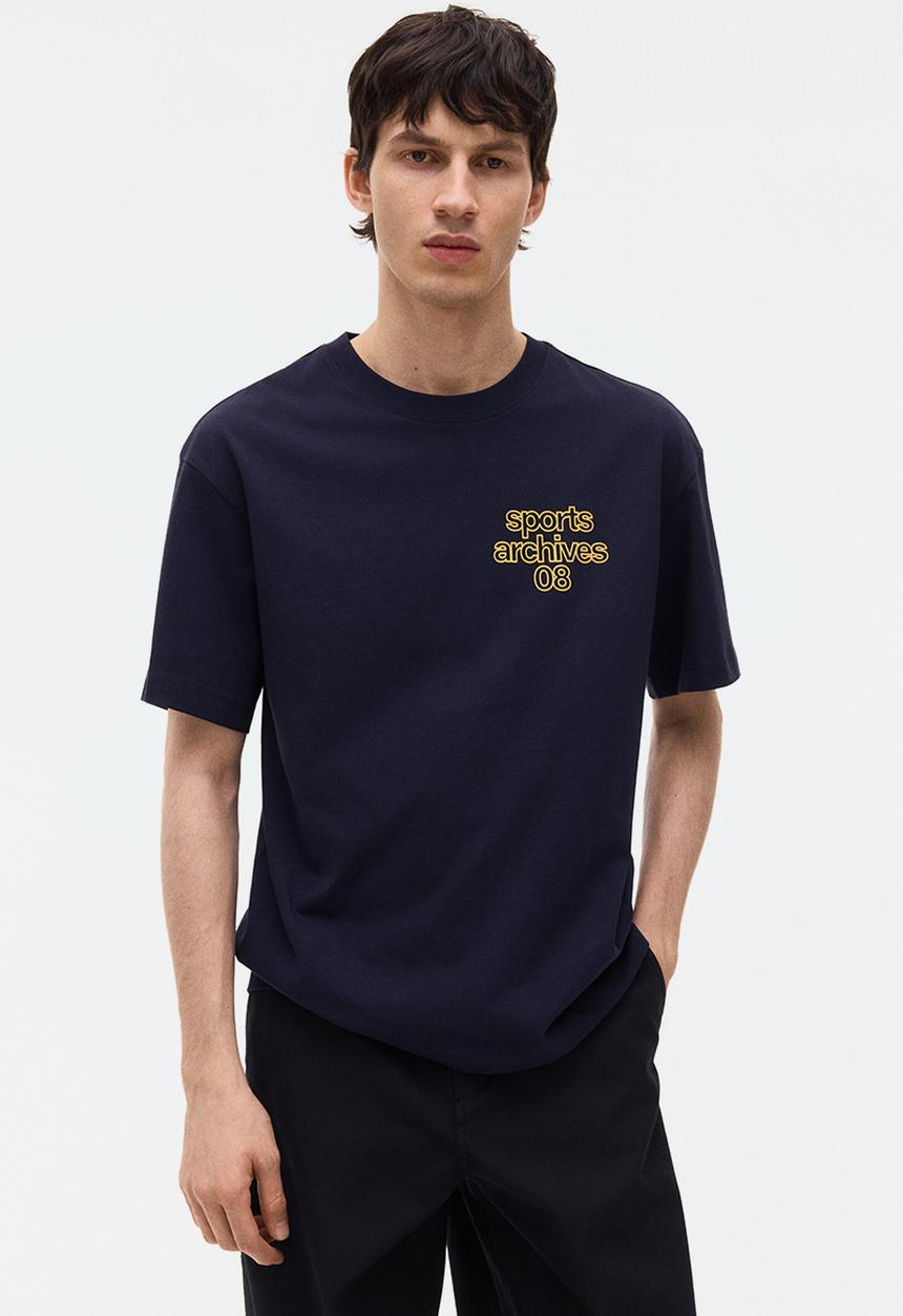 H&M - Loose fit printed t-shirt - dark grey/sports archives 08