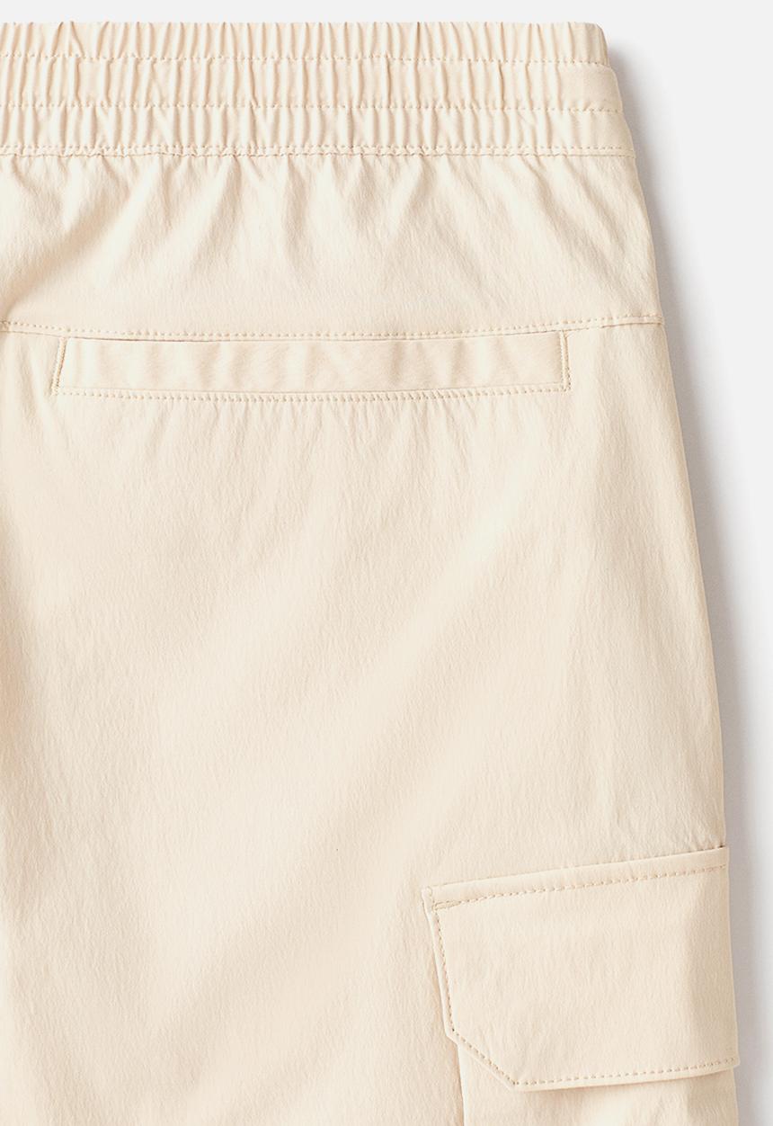 H&M - Regular fit cargo shorts - light beige