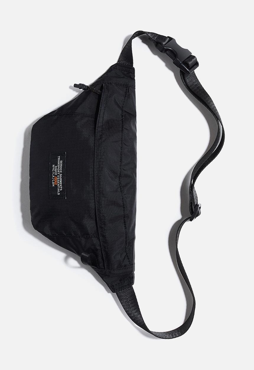 H&M - Nylon crossbody bag - black/service garments