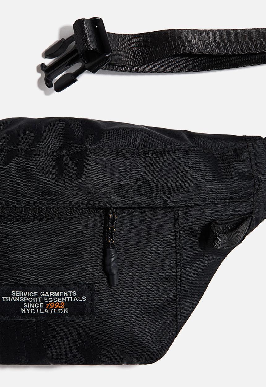 H&M - Nylon crossbody bag - black/service garments
