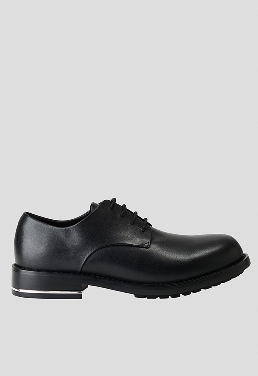 H&M - H&M Atelier:  Leather derby shoes - black