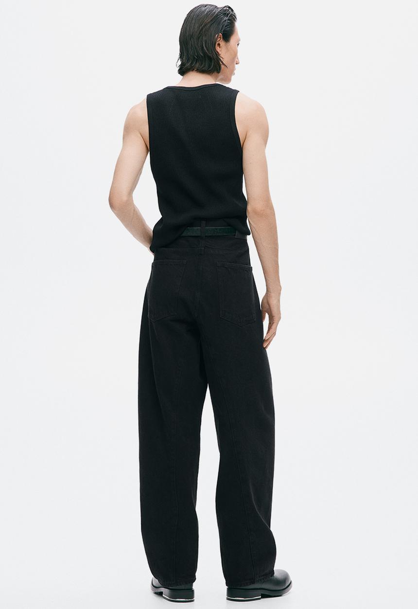 H&M - H&M Atelier:  Loose barrel jeans - denim black