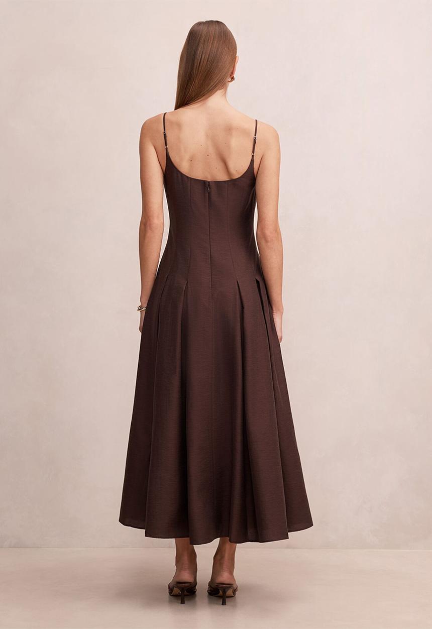 Forever New - Emery panel midi dress in - chocolate freckle