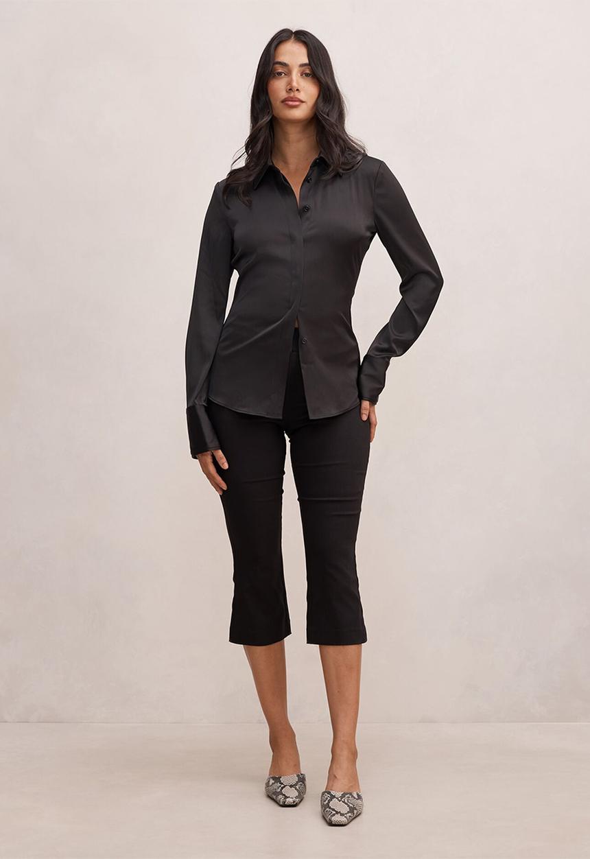Forever New - Alexis flared hem capri pants - black