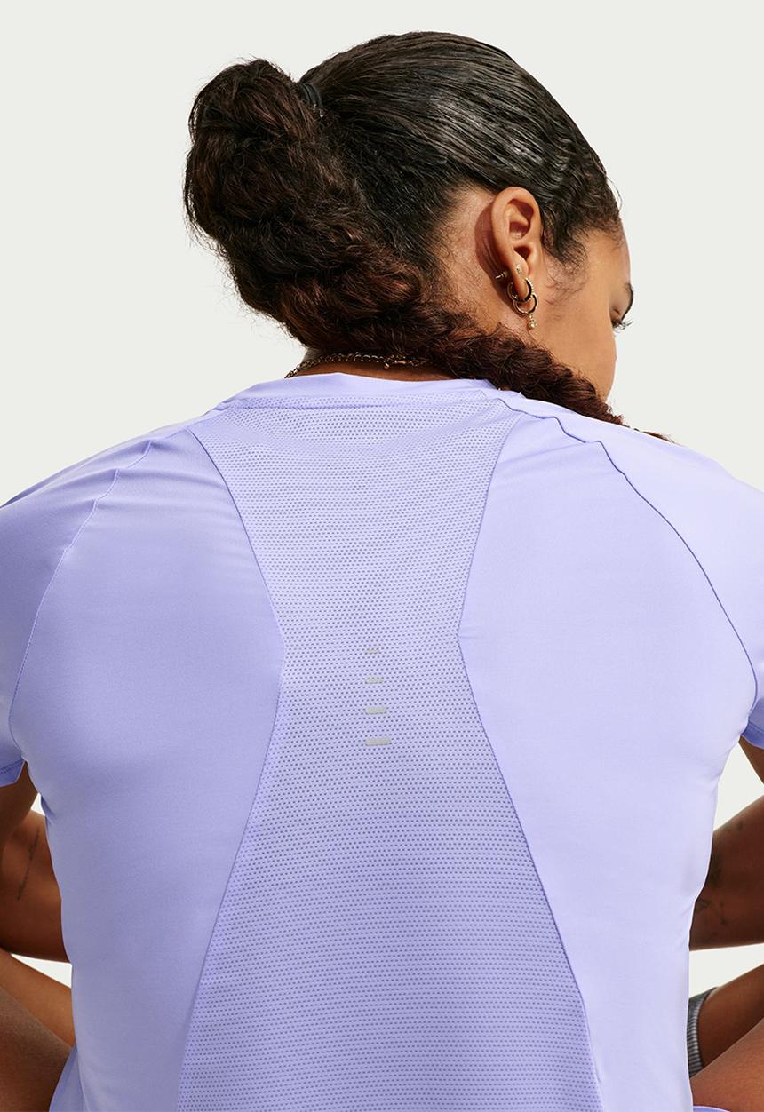 Nike - W Nk Swift Df Top Ss Stndrd - Purplepulse/Reflectivesilv