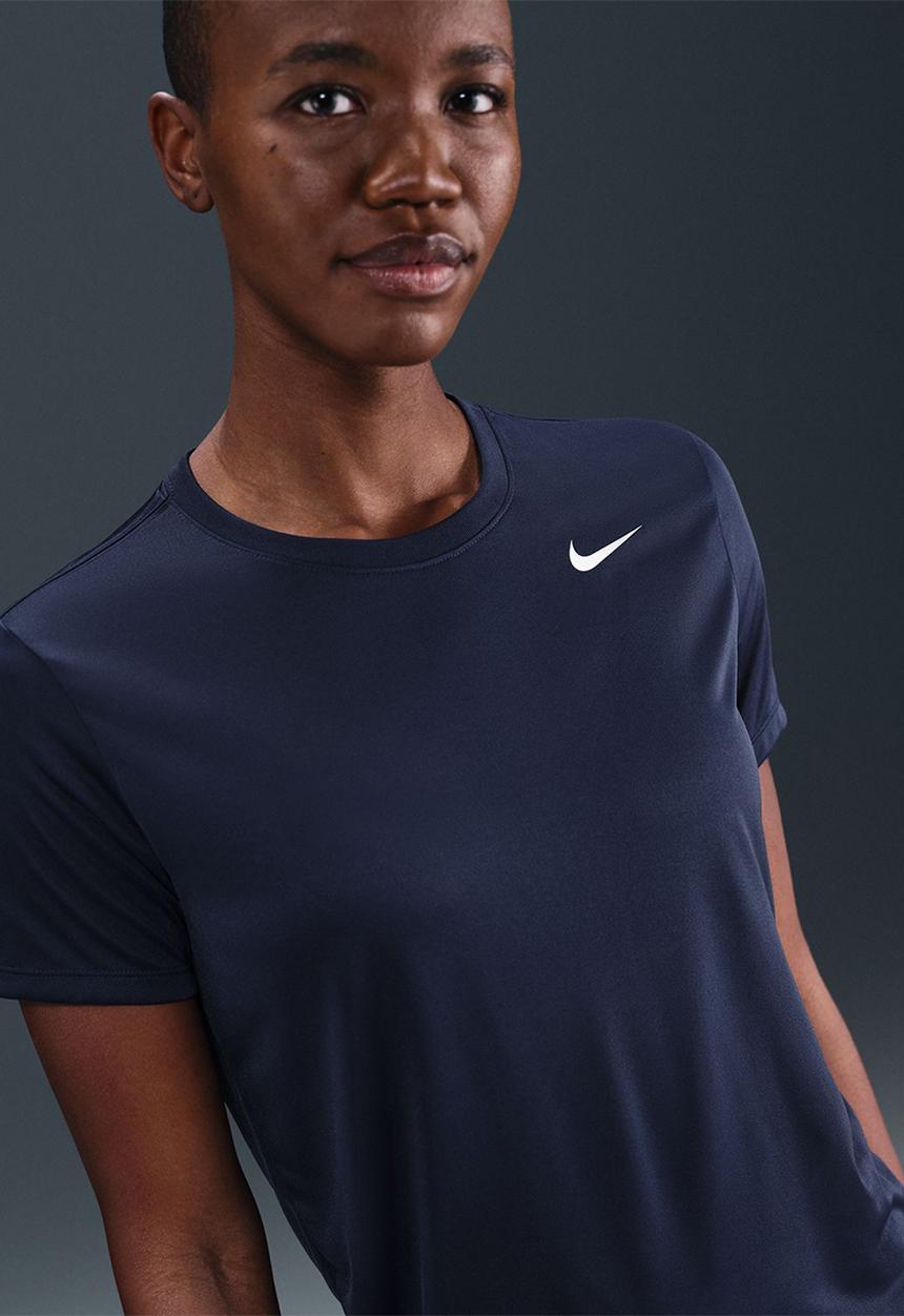 Nike - W Nike Dri-Fit T-shirt - Midnight Navy/White