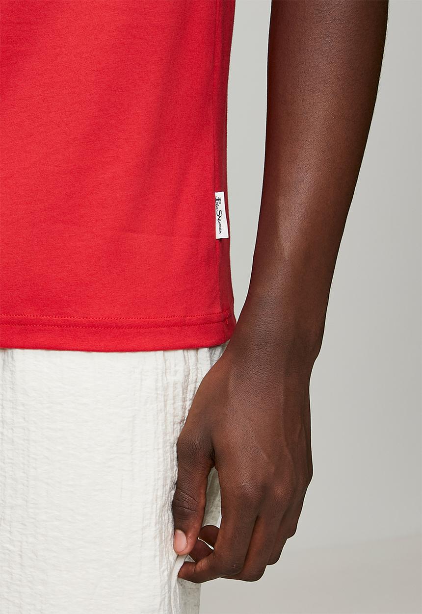 Ben Sherman - Brit Pop Throwback Tee Shirt - Red