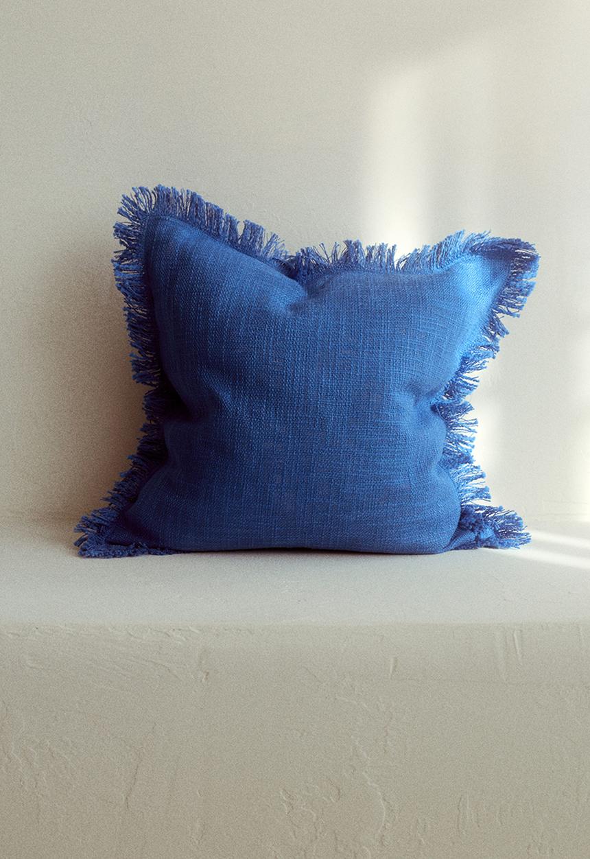 H&M - Slub weave cushion cover - bright blue