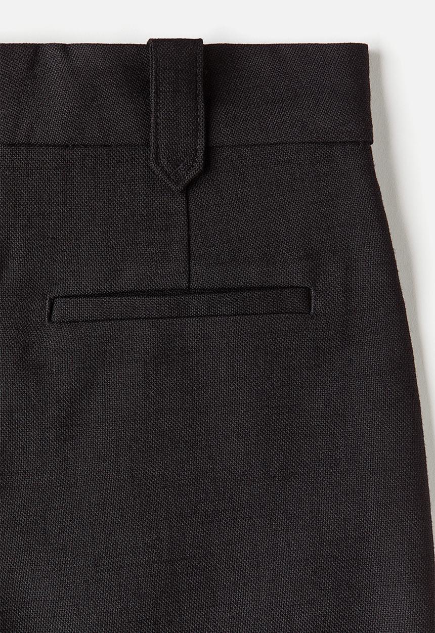 H&M - Pleat-front shorts - black